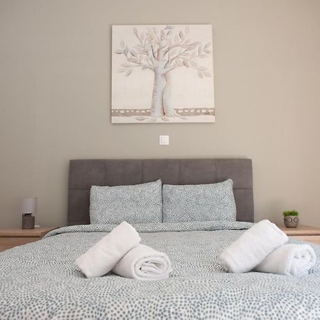 Newly Renovated Flat 500M From Subway Station Leilighet Athen Eksteriør bilde