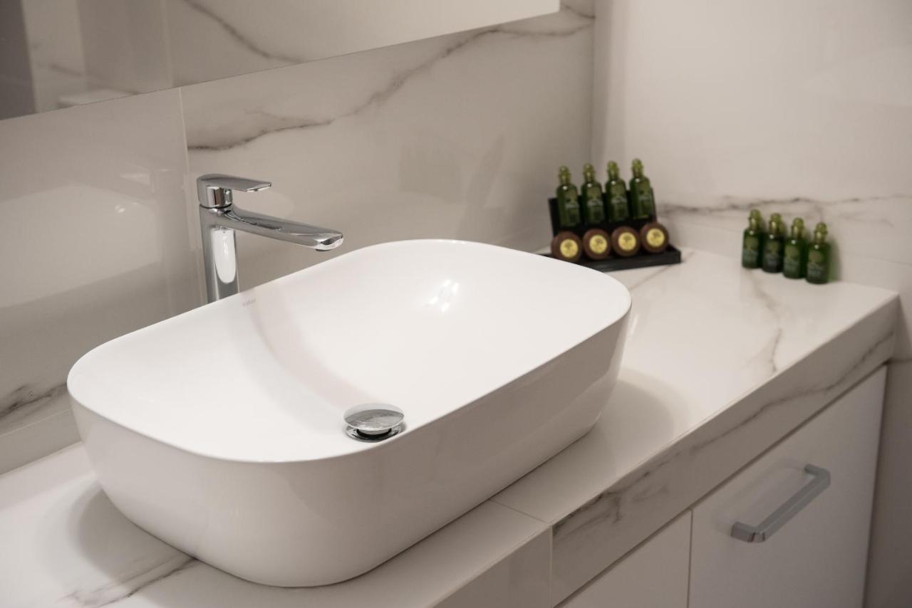 Newly Renovated Flat 500M From Subway Station Leilighet Athen Eksteriør bilde